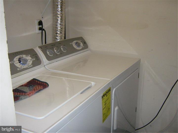 64004 Delaire Landing Road, Unit 4 Philadelphia, PA 19114 - Photo 19 of 23 Gallery Image 19