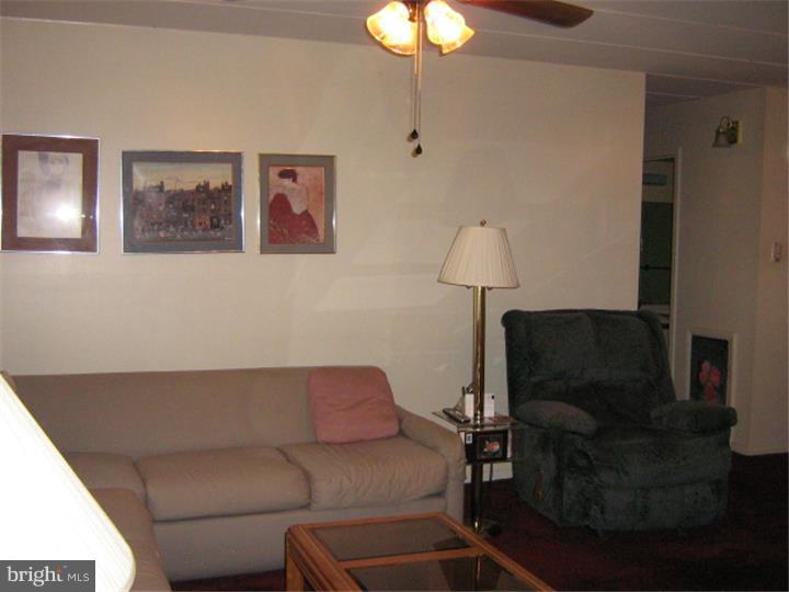64004 Delaire Landing Road, Unit 4 Philadelphia, PA 19114 - Photo 5 of 23 Gallery Image 5
