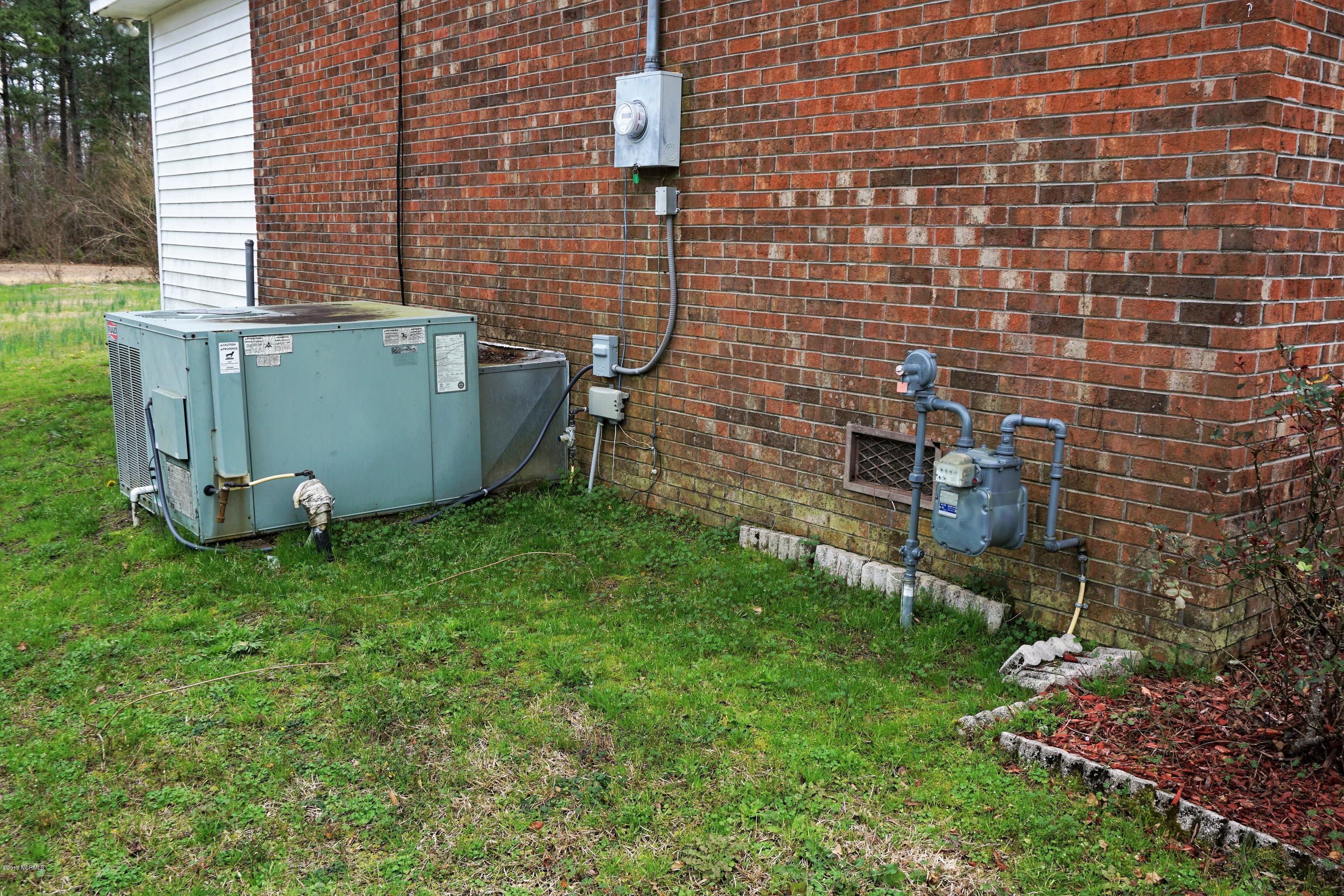 853 Perrytown Road New Bern, NC 28562 - Photo 26 of 27 Natural Gas