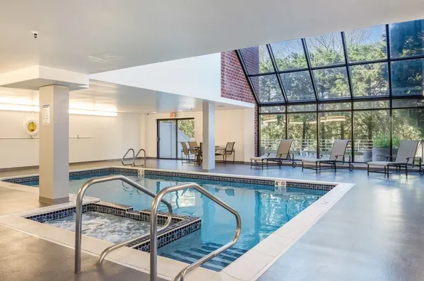 $4,900 | 199 Coolidge Avenue, Unit 113, Watertown, MA 02472