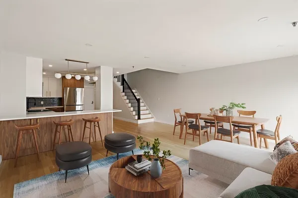 $4,900 | 199 Coolidge Avenue, Unit 113, Watertown, MA 02472