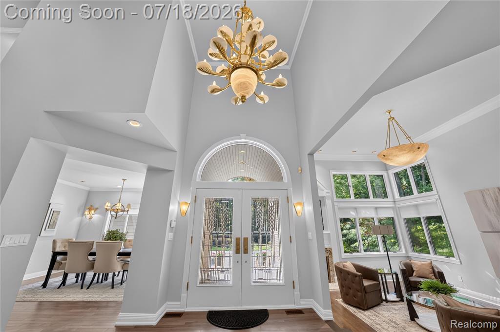 8180 Ridge Road North Canton, MI 48187 - Photo 7 of 99