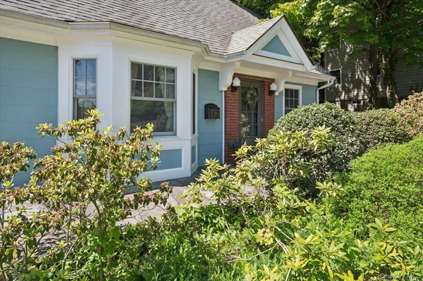 $880,000 | 29 McKinley Place, Ardsley, NY 10502