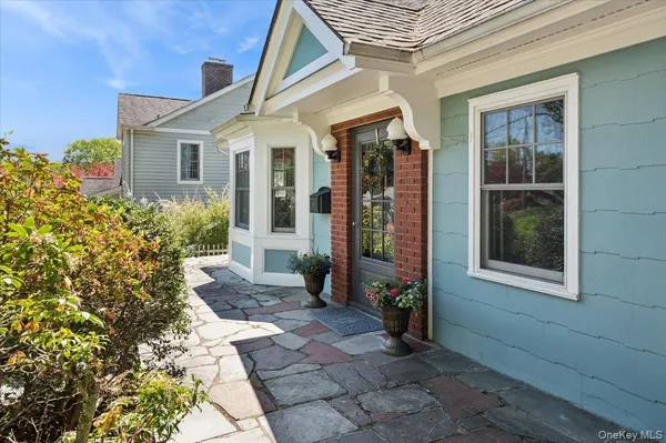 $880,000 | 29 McKinley Place, Ardsley, NY 10502