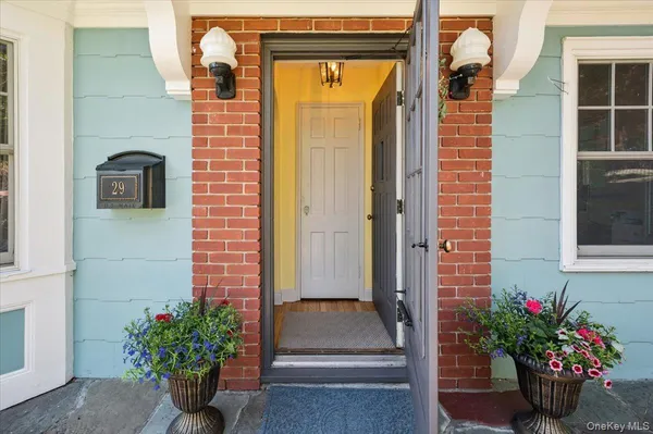 $880,000 | 29 McKinley Place, Ardsley, NY 10502
