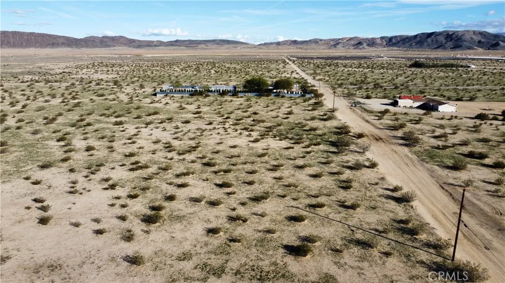 3 Sunflower Yucca Valley, CA 92252 - Photo 9 of 16 a view of lake and mountain