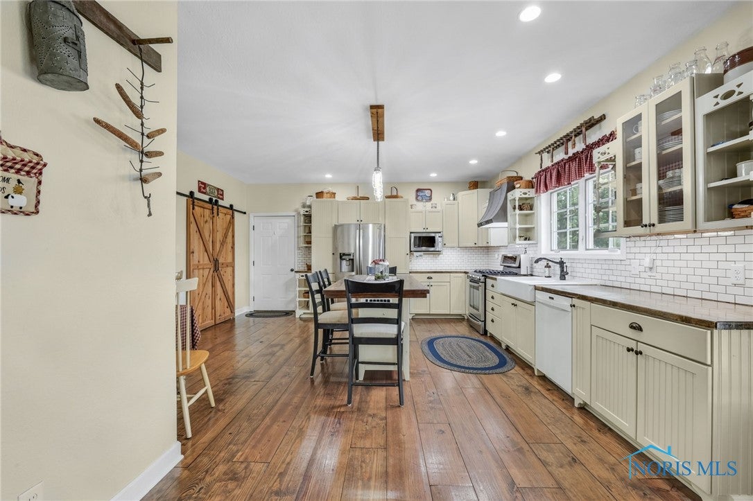 6025 Seaman Road Oregon, OH 43616 - Photo 11 of 50 Gallery Image 11