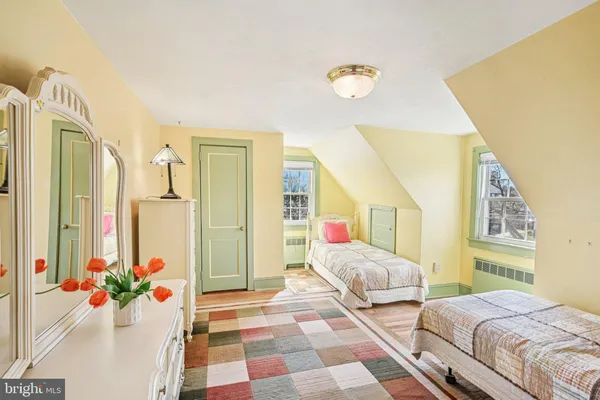 $598,000 | 644 Parkway Avenue, Ewing, NJ 08618