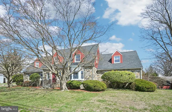 $598,000 | 644 Parkway Avenue, Ewing, NJ 08618