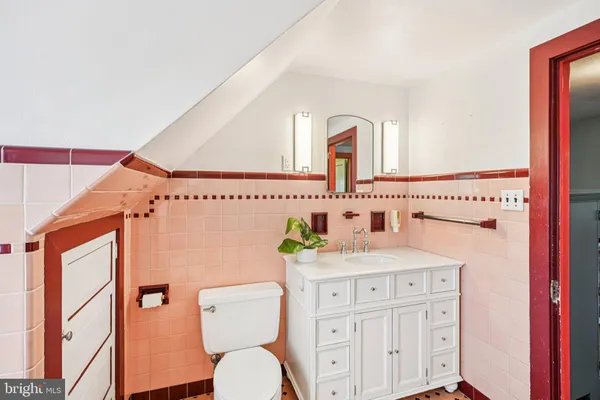 $598,000 | 644 Parkway Avenue, Ewing, NJ 08618