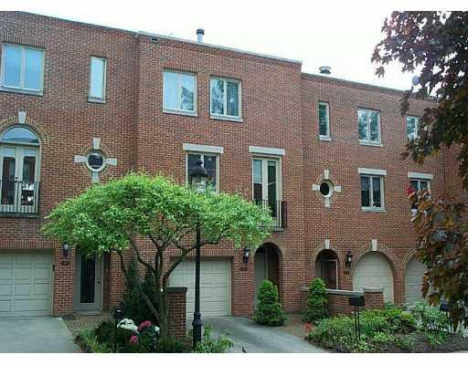 102 Schenley Road, Unit 102 Pittsburgh, PA 15217 - Photo 1 of 8 Exterior Front.