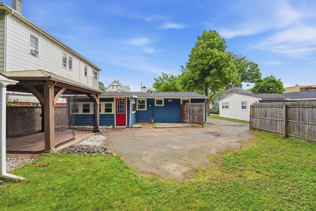 165 Hampden Street Springfield, MA 01151 - Photo 35 of 41