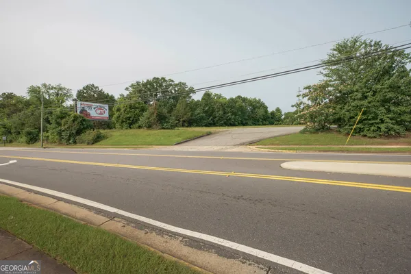 $650,000 | 1335 Ball Street, Perry, GA 31069