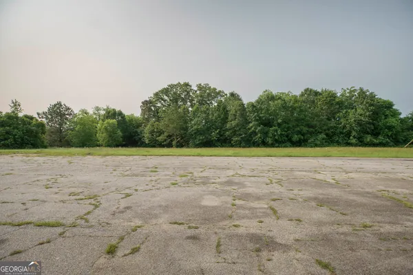 $650,000 | 1335 Ball Street, Perry, GA 31069