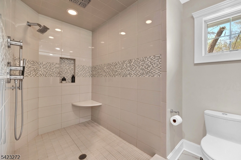 777 Valley Road Watchung, NJ 07069 - Photo 28 of 49