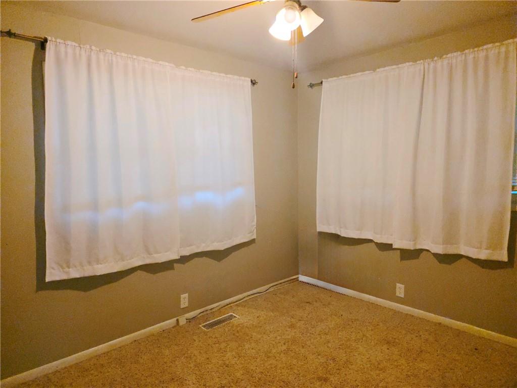 15 South Rutter Avenue Chanute, KS 66720 - Photo 6 of 16