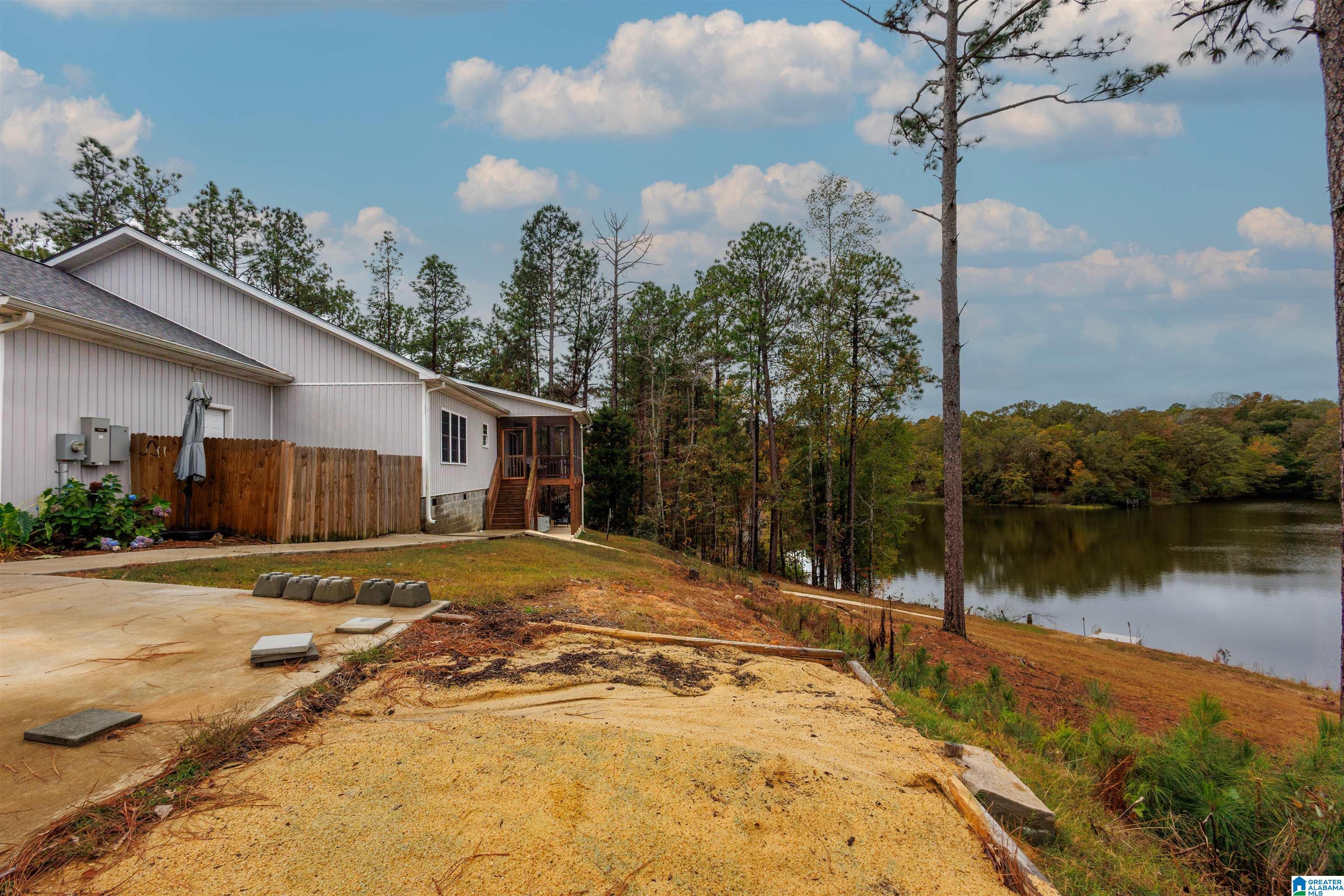 110 Azalea Road Sylacauga, AL 35150 - Photo 7 of 32