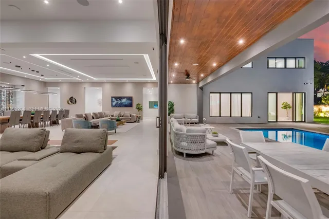 $55,000 | 2110 Northeast 197th Terrace, Miami, FL 33179