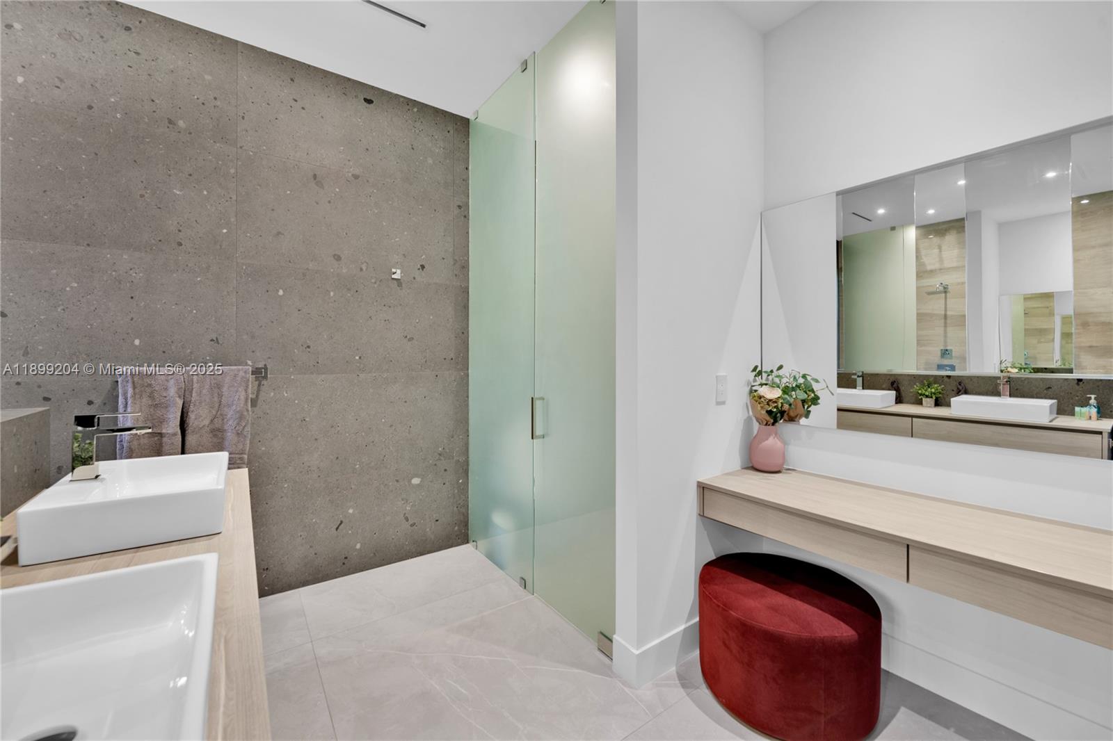 2110 Northeast 197th Terrace Miami, FL 33179 - Photo 37 of 77