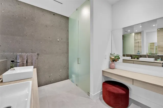 $55,000 | 2110 Northeast 197th Terrace, Miami, FL 33179