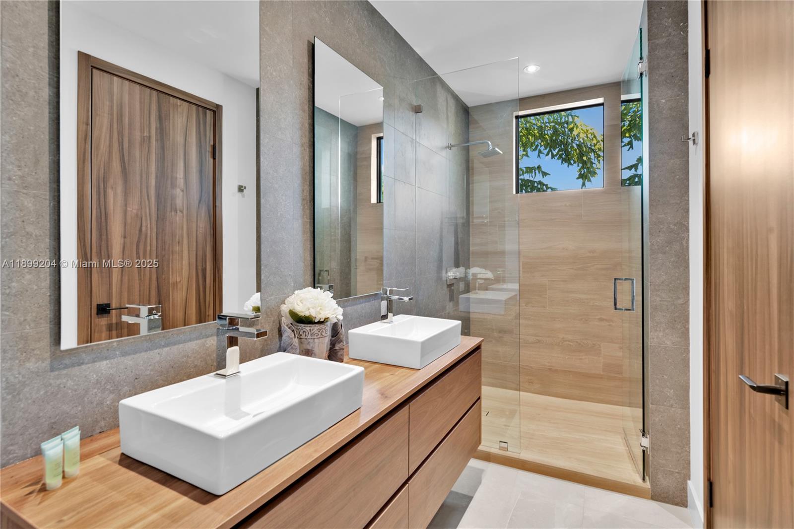 2110 Northeast 197th Terrace Miami, FL 33179 - Photo 43 of 77