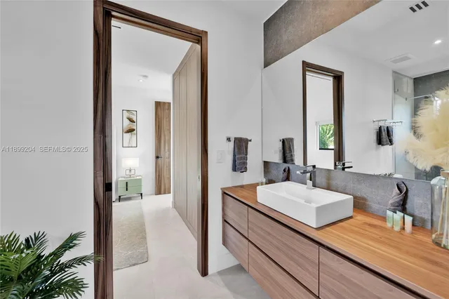 $55,000 | 2110 Northeast 197th Terrace, Miami, FL 33179