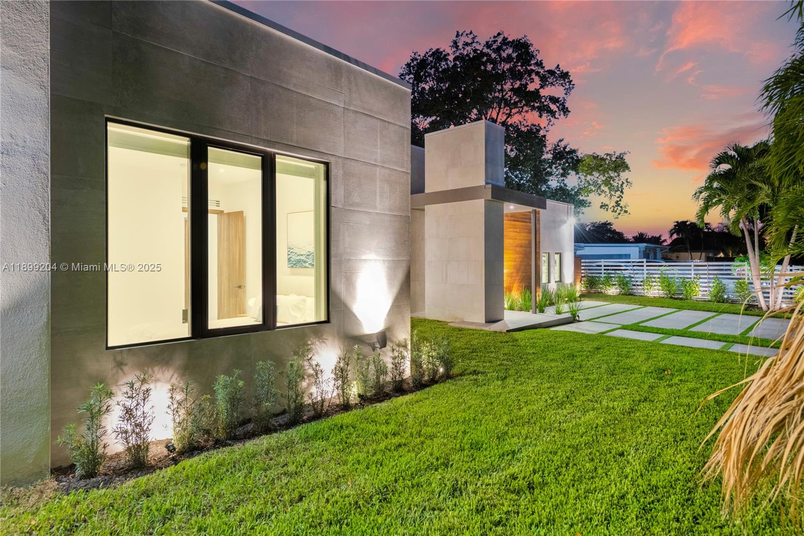 2110 Northeast 197th Terrace Miami, FL 33179 - Photo 71 of 77