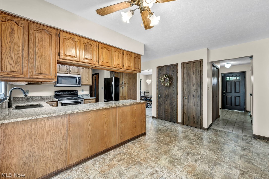 5068 Bright Baldwin Road Newton Falls, OH 44444 - Photo 5 of 47