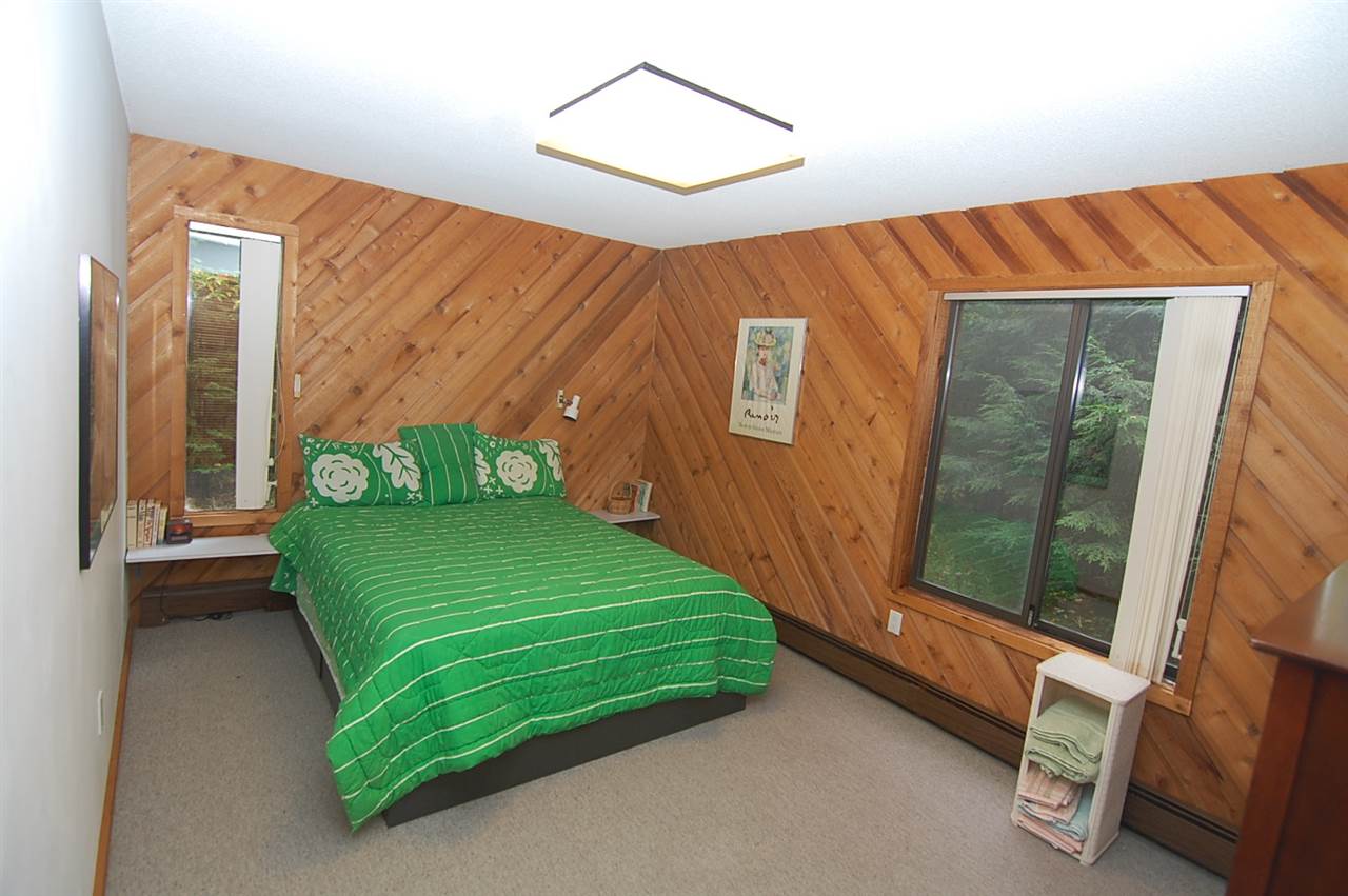 22 Redbrook Road Winhall, VT 05340 - Photo 12 of 16