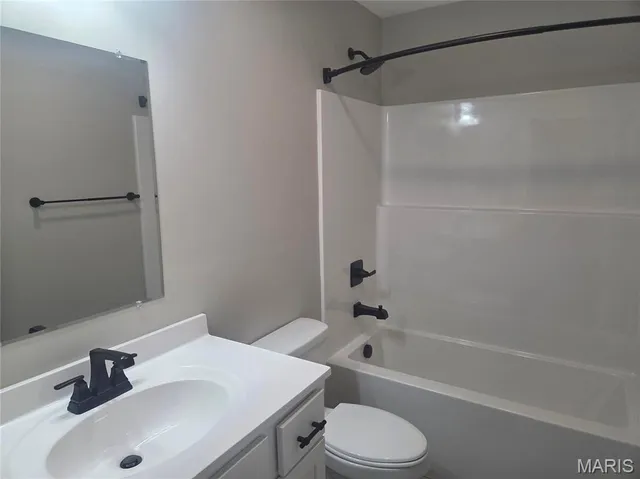 $304,900 | 28504 Shallow Water Road, Wright City, MO 63390