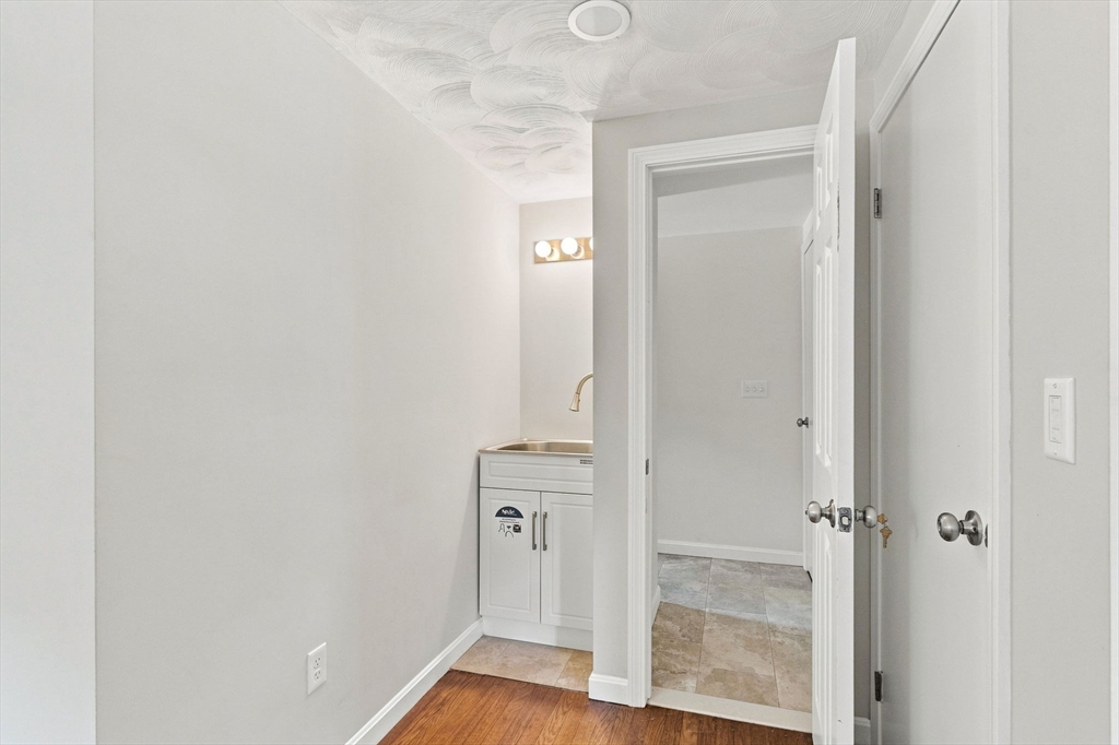 292 Tickle Road Westport, MA 02790 - Photo 10 of 18 Gallery Image 10