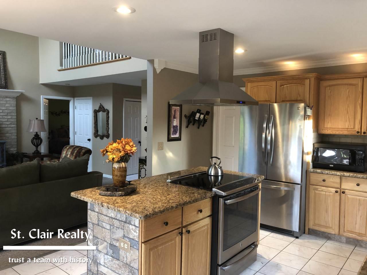 6910 Trumble Road St. Clair, MI 48079 - Photo 12 of 35 31389655-11.JPG