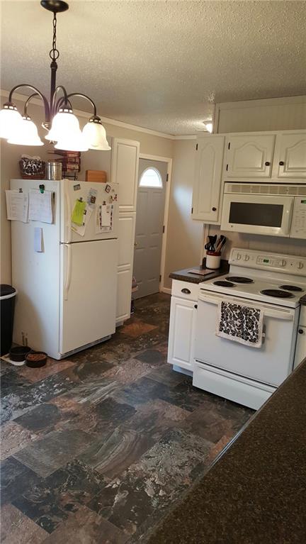 514 Ellerdale Road Chesterfield, IN 46017 - Photo 7 of 16