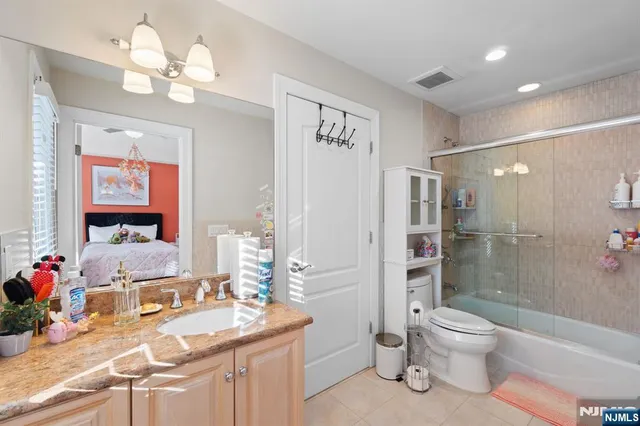 $2,198,000 | 65 Prospect Avenue, Haworth, NJ 07641