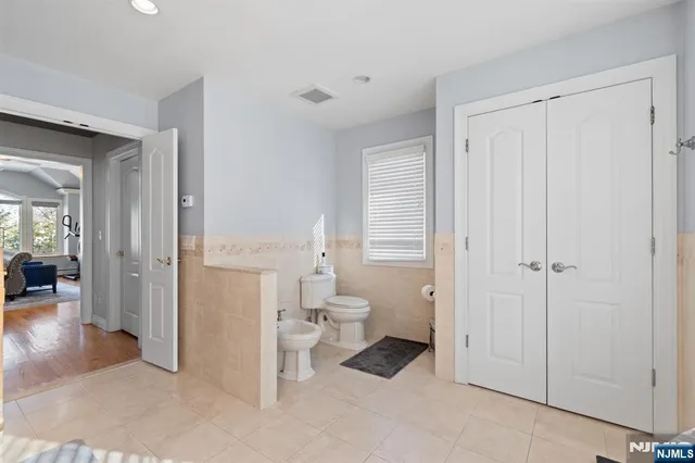 $2,198,000 | 65 Prospect Avenue, Haworth, NJ 07641