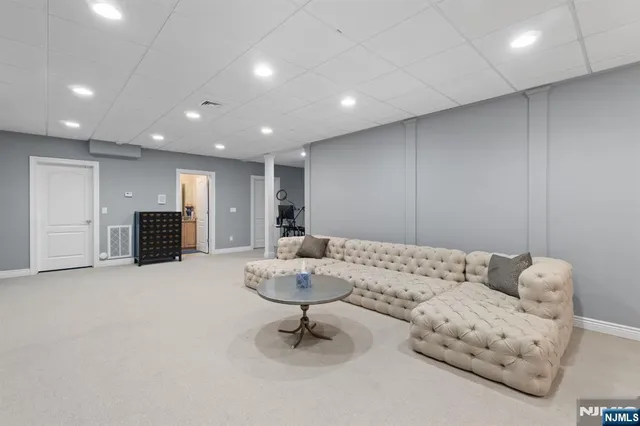 $2,198,000 | 65 Prospect Avenue, Haworth, NJ 07641