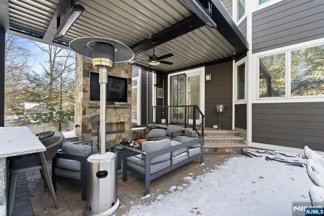 $2,198,000 | 65 Prospect Avenue, Haworth, NJ 07641