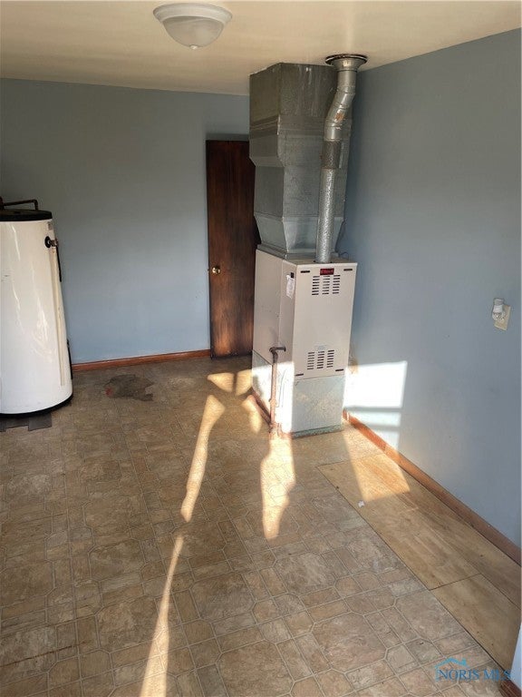 749 Emerald Road Paulding, OH 45879 - Photo 23 of 25 Utility/Laundry
