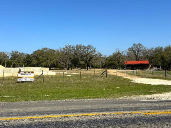 $759,000 | 944 Farm To Market 3351, Boerne, TX 78006