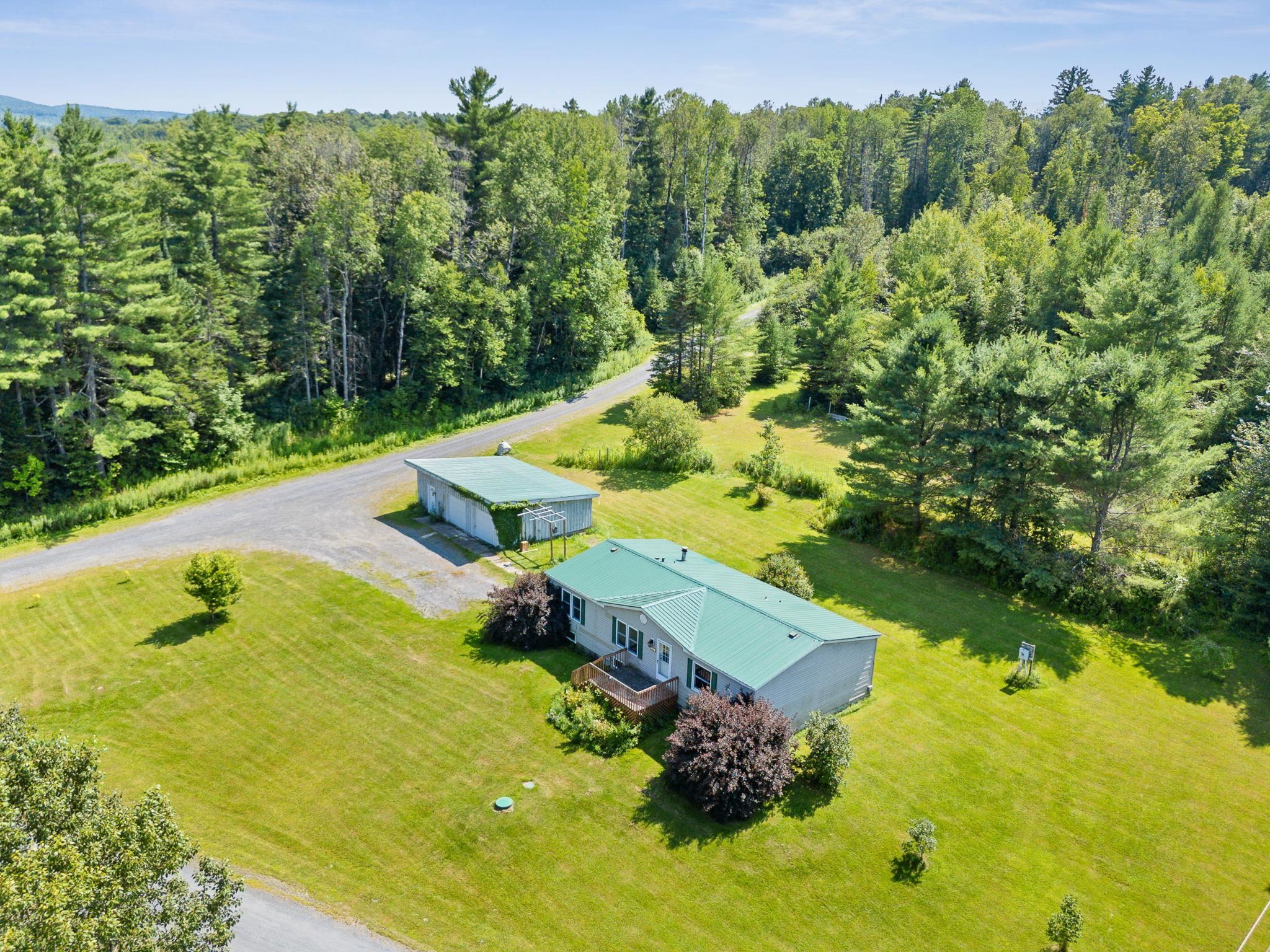 140 Washington Road Barre Town, VT 05649 - Photo 4 of 54