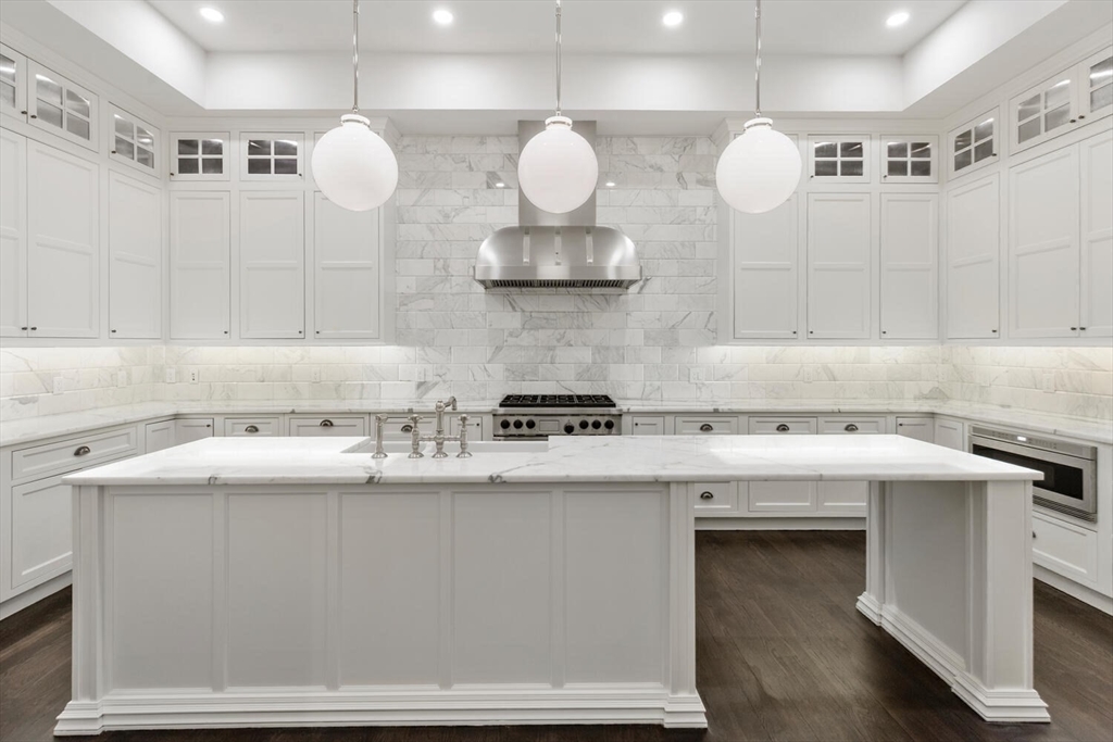 409 Commonwealth Avenue, Unit B Boston, MA 02215 - Photo 12 of 42