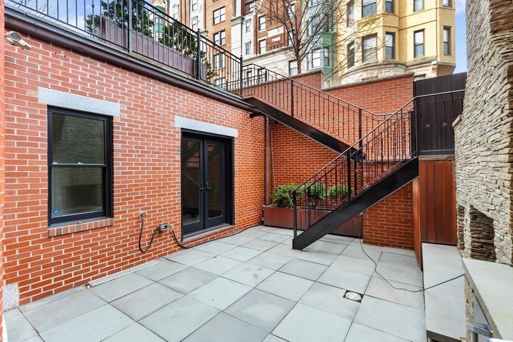 409 Commonwealth Avenue, Unit B Boston, MA 02215 - Photo 38 of 42