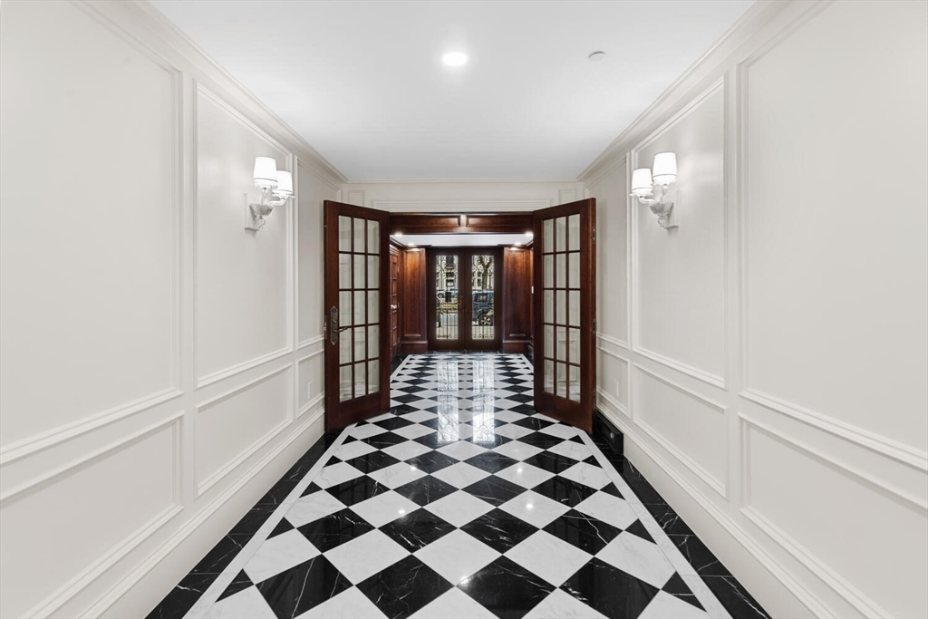 409 Commonwealth Avenue, Unit B Boston, MA 02215 - Photo 39 of 42