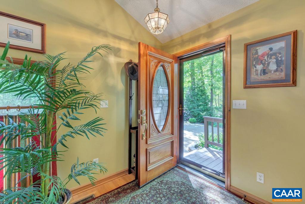 17 Axle Tree Road Palmyra, VA 22963 - Photo 3 of 62 Gallery Image 3