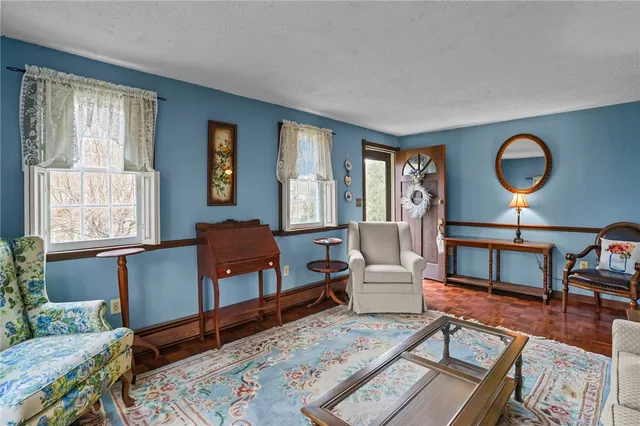 $585,000 | 118 Hopkins Avenue, Johnston, RI 02919