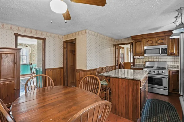 $585,000 | 118 Hopkins Avenue, Johnston, RI 02919