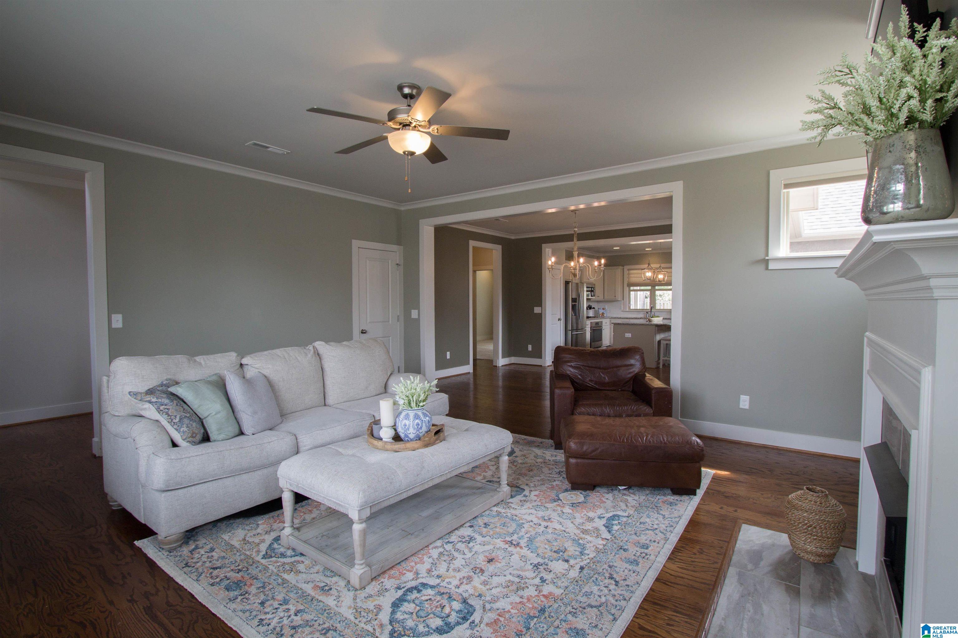 1049 Evan Circle Chelsea, AL 35043 - Photo 6 of 38