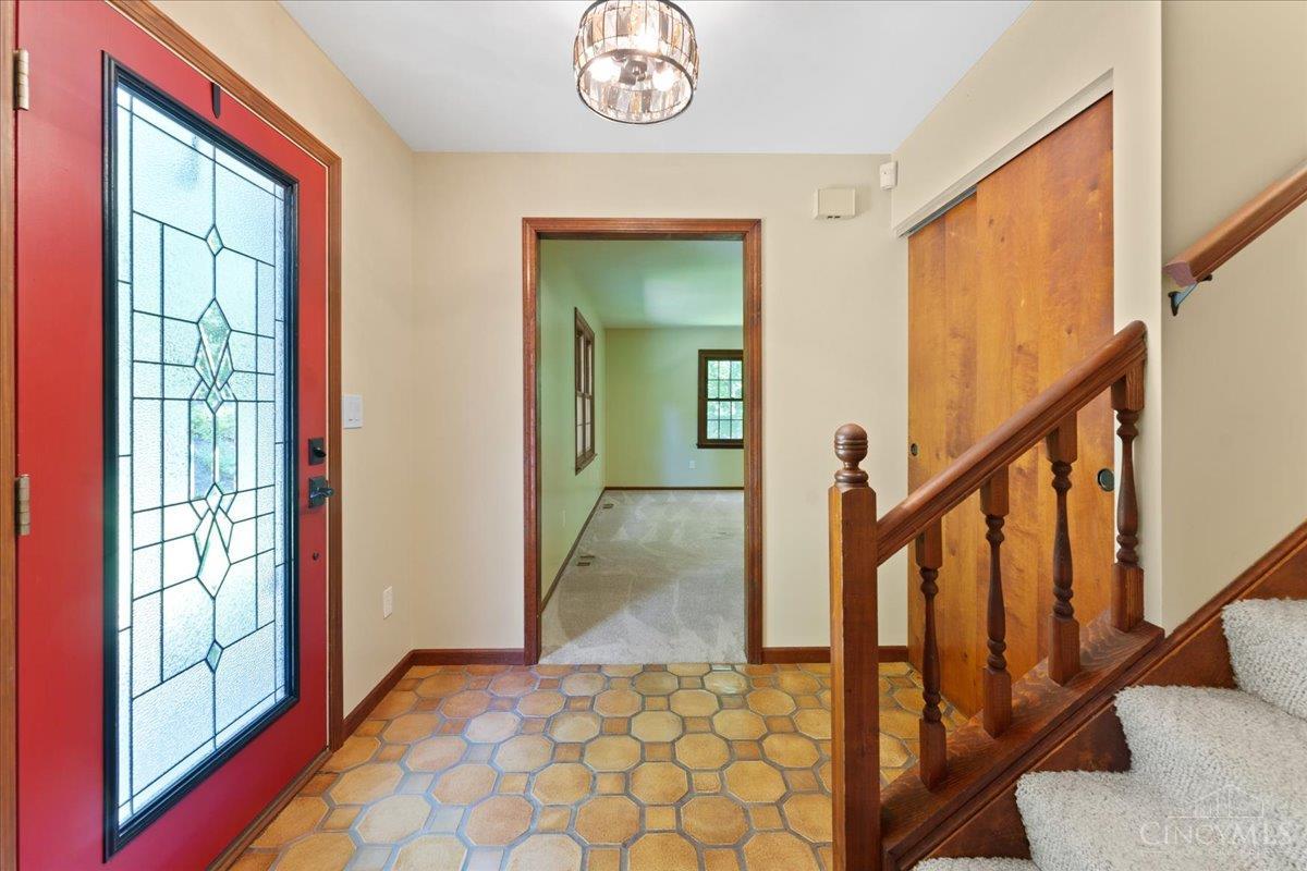 10911 Gosling Road Cincinnati, OH 45252 - Photo 25 of 73