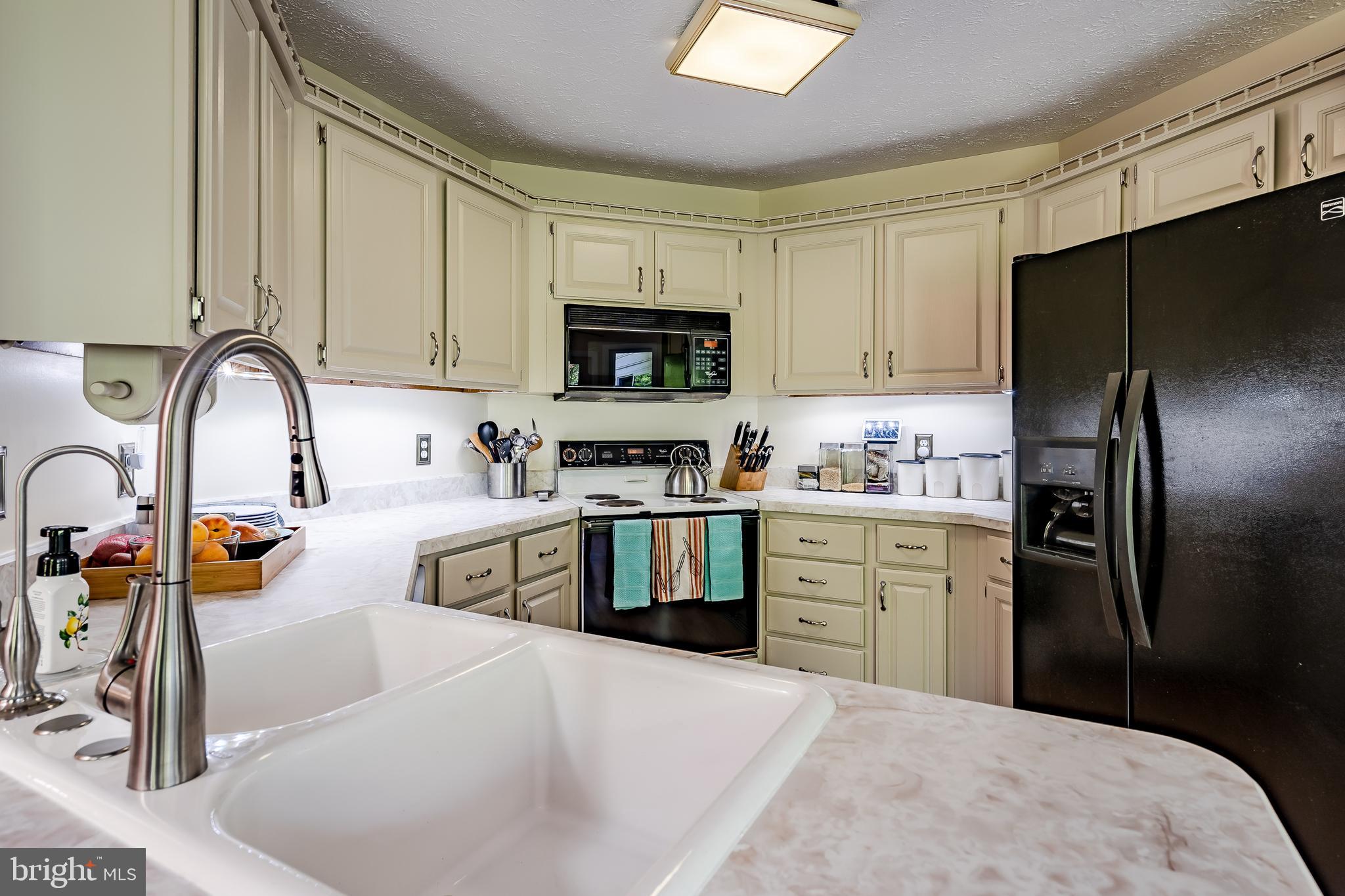 14115 Line Road New Freedom, PA 17349 - Photo 7 of 28 Gallery Image 7