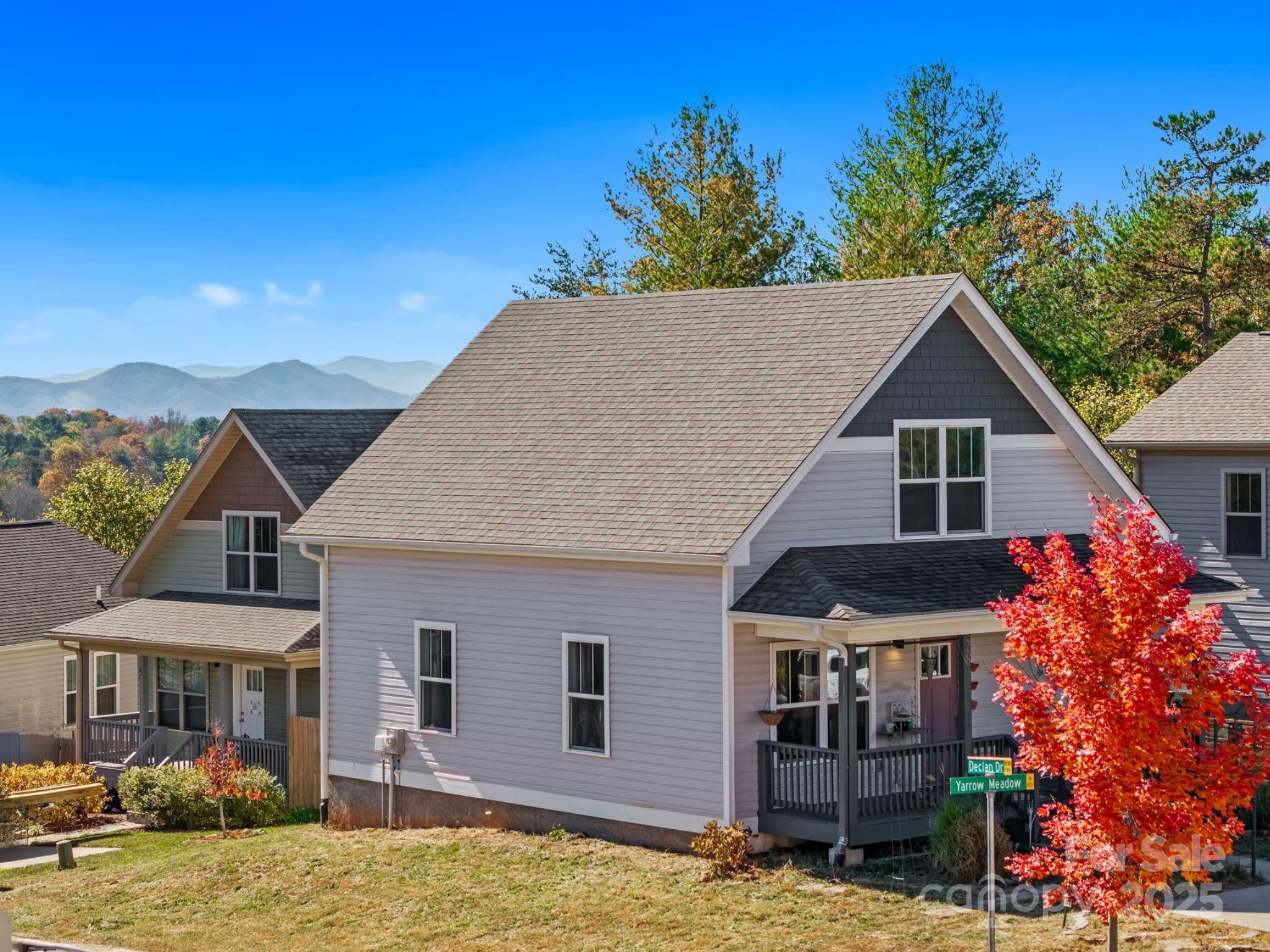 28 Yarrow Meadow Road Weaverville, NC 28787 - Photo 26 of 29 a view of a house with a yard